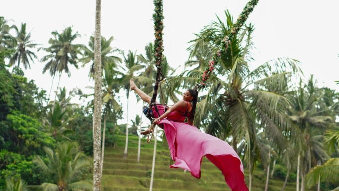 Bali : Waterfalls Tour With Private Photographer - Customer Reviews