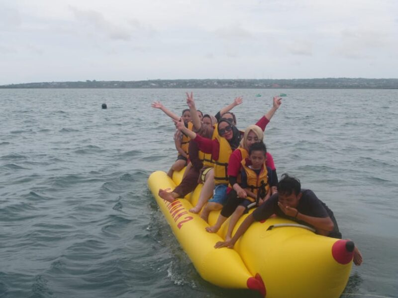 Bali WaterSport: Banana Boat, Flying Fish, Donut Boat - Included Amenities