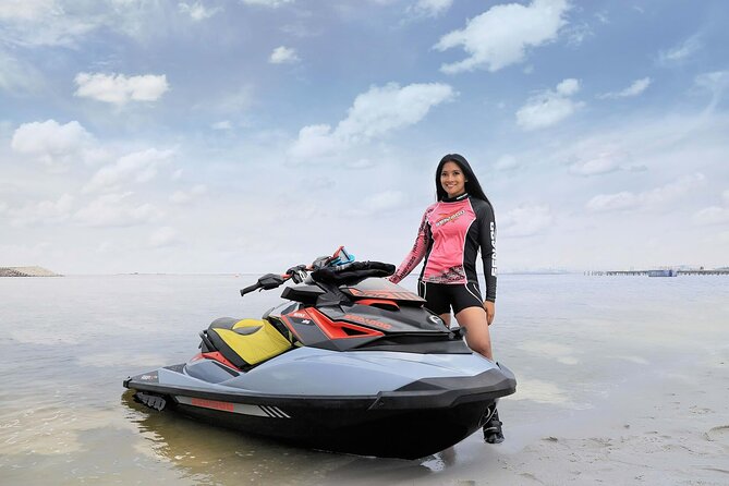 Bali Watersport Package: Parasailing Adventure, Jet Ski, Banana and Donut Boat - Banana and Donut Boat Fun