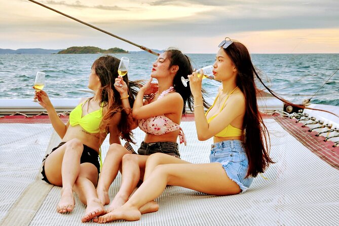 Baliblue Sunset Carnival - Yacht Party With Music and Dancer - Additional Information