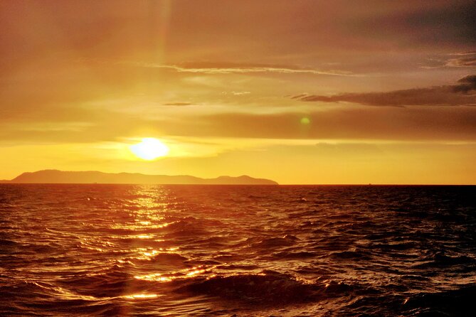 Baliblue Sunset Carnival - Yacht Party With Music and Dancer - Sunset Carnival Highlights
