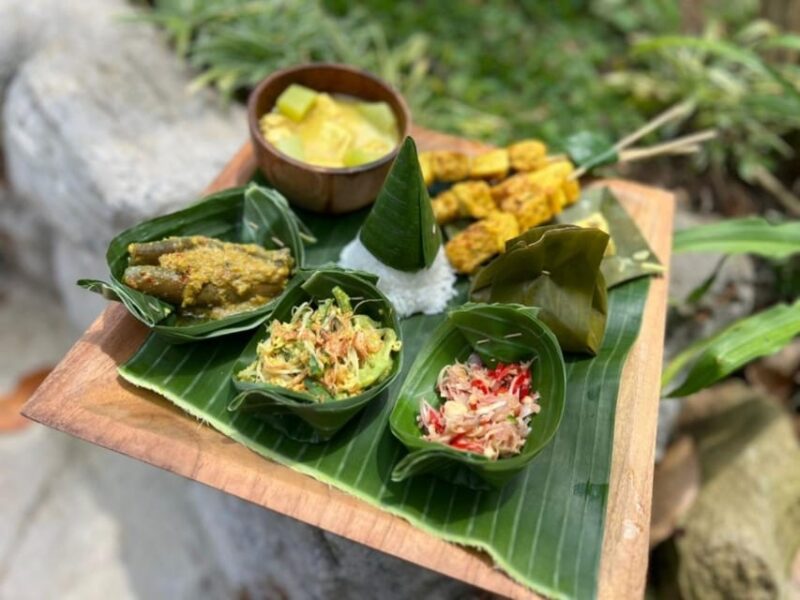 Balinese Cooking Class With Visit Ubud Highlight Tour - Key Points