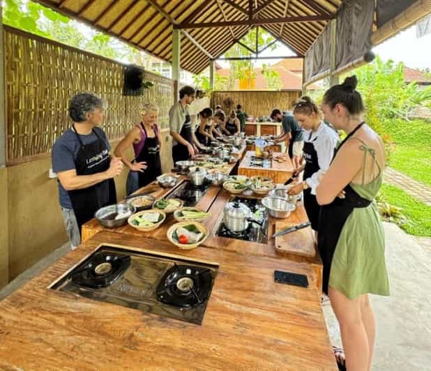 Balinese Cooking Class With Visit Ubud Highlight Tour - Exploring Balinese Culture