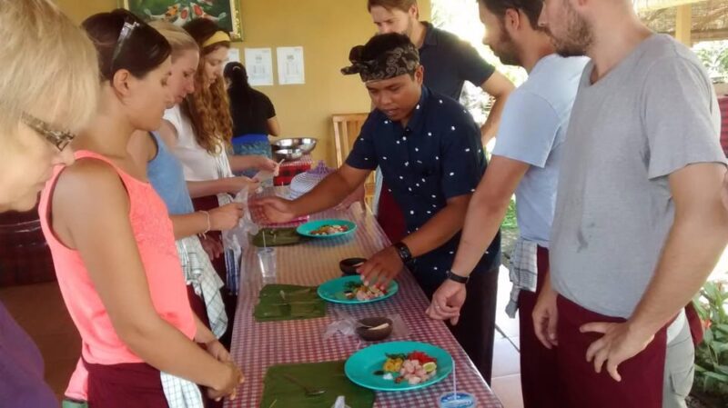 Balinese Culinary Adventure: Authentic Cooking Class in Ubud - Vegetarian and Non-vegetarian Options