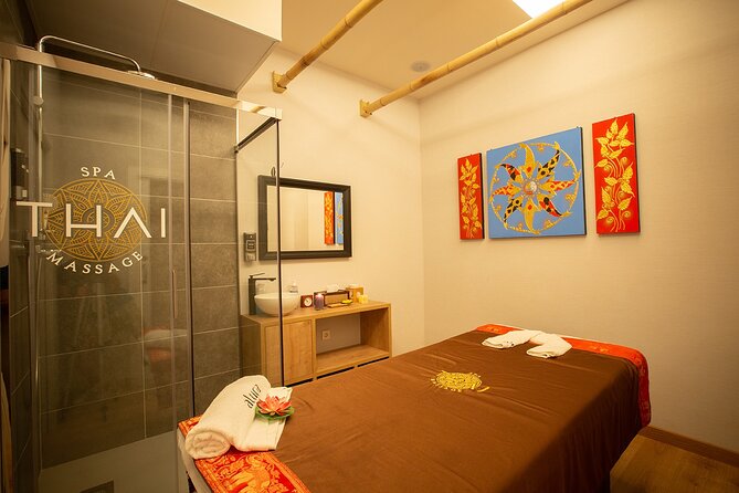Balinese MASSAGE With Essential Oils 60 Min at THAI MASSAGE ALURA - Meeting and Departure