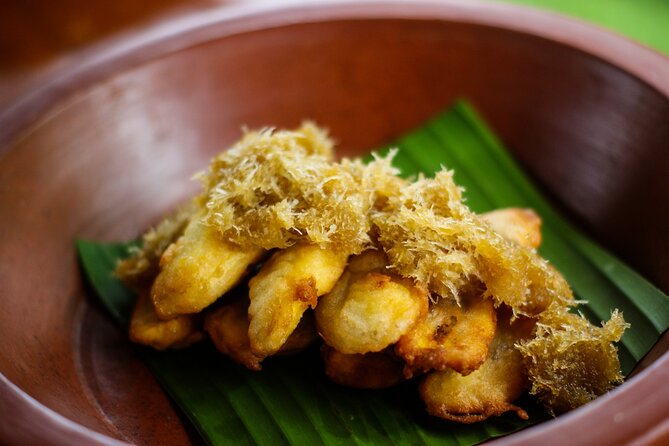 Balinese Vegan Cooking Class With Fresh Harvesting & Garden Tour - Exploring the Organic Garden