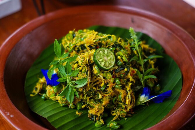 Balinese Vegan Cooking Class With Fresh Harvesting & Garden Tour - Hands-on Cooking Experience