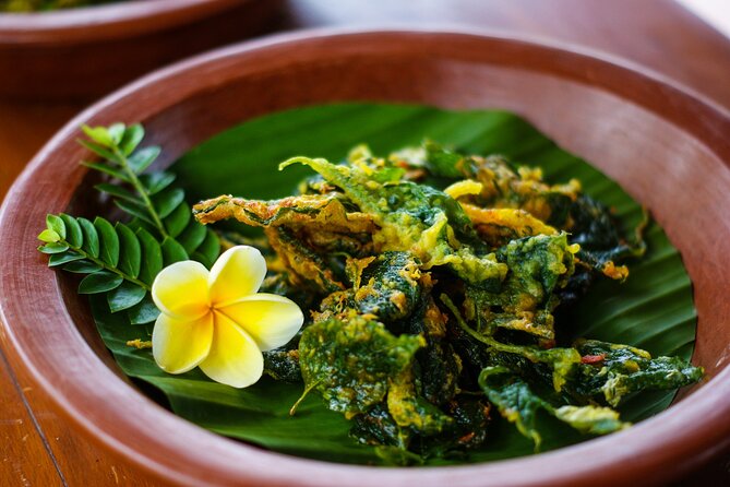 Balinese Vegan Cooking Class With Fresh Harvesting & Garden Tour - Savoring the Balinese Vegan Feast