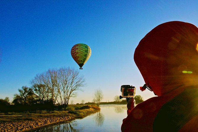 Balloon Ride With Complimentary Drink From Coruche - Suitability and Accessibility