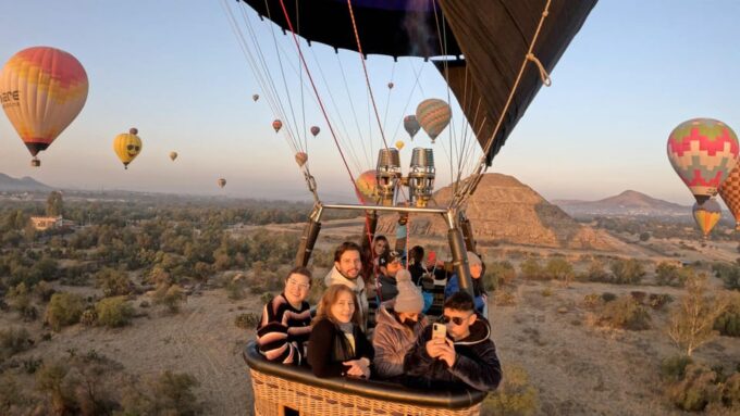 Balloonflight and Teotihuacantour W/Breakfast Frommexicocity - Breakfast and Artisanal Experience