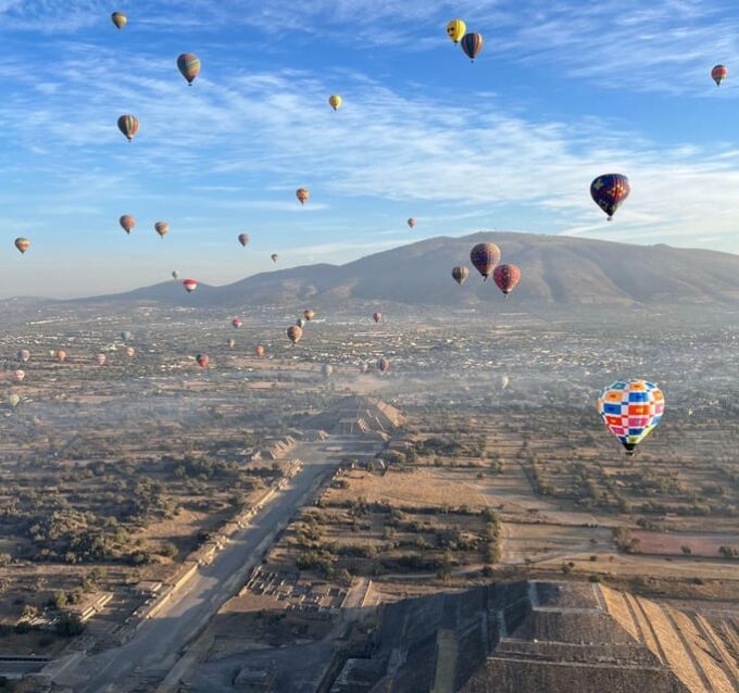 Balloonflight and Teotihuacantour W/Breakfast Frommexicocity - Archeological Zone Guided Tour