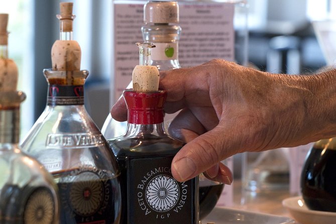 Balsamic Vinegar Experience With Private Transfer - Key Points