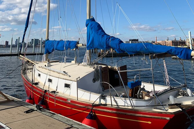Baltimore Inner Harbor Sail on the Unforgettable - Skipper-Guided Tour Experience