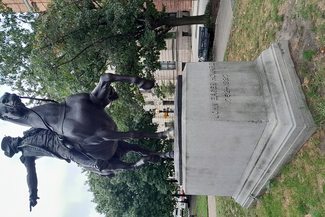 Baltimores Private Cultural Tour - Knowledgeable and Friendly Tour Guide