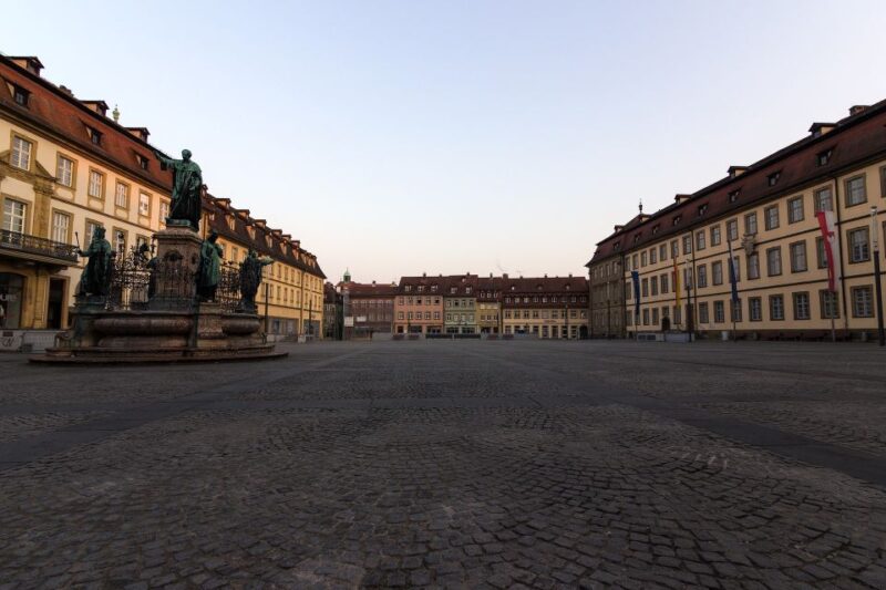 Bamberg: Private Christmas Market Tour - Festive Ambiance and Local Delicacies
