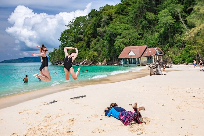 Bamboo & Phi Phi Islands, Maya & Pileh Bay Day Tour From Khao Lak - Transportation and Meals