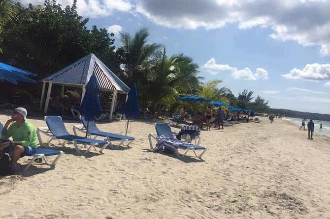 Bamboo Rafting Limestone Foot Massage/Negril 7 Miles Beach/Ricks Cafe Combo - Ricks Cafe Combo