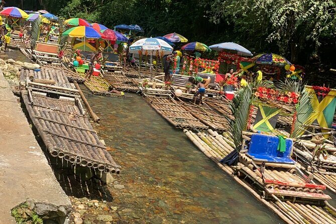 Bamboo Rafting with Limestone Massage and Private Pick up - The Sum Up