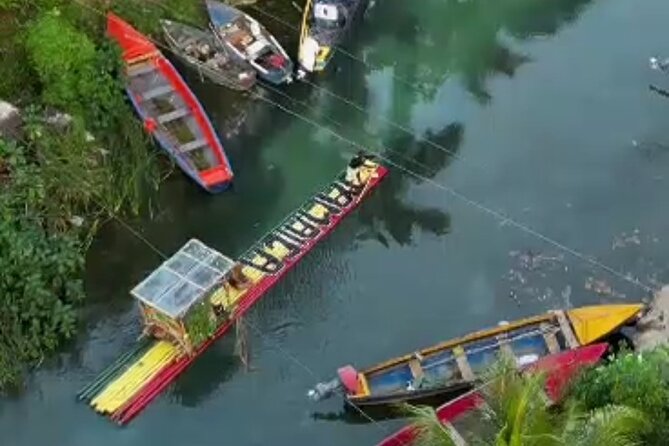Bamboo Rafting,Limestone Massage & Scothies Jerk in Montego Bay - Limestone Massage Benefits