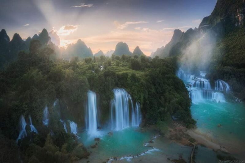 Ban Gioc Waterfall 2 Day 1 Night - Hanoi to Ban Gioc Waterfall