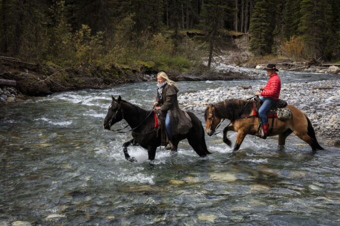 Banff: 2-Day Overnight Backcountry Lodge Trip by Horseback - Booking and Reservation