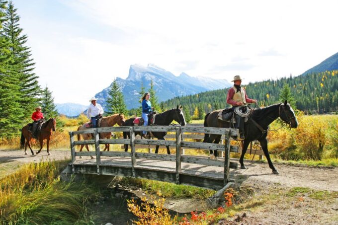 Banff: 3-Hour Bow Valley Loop Horseback Ride - Meeting Point and Arrival