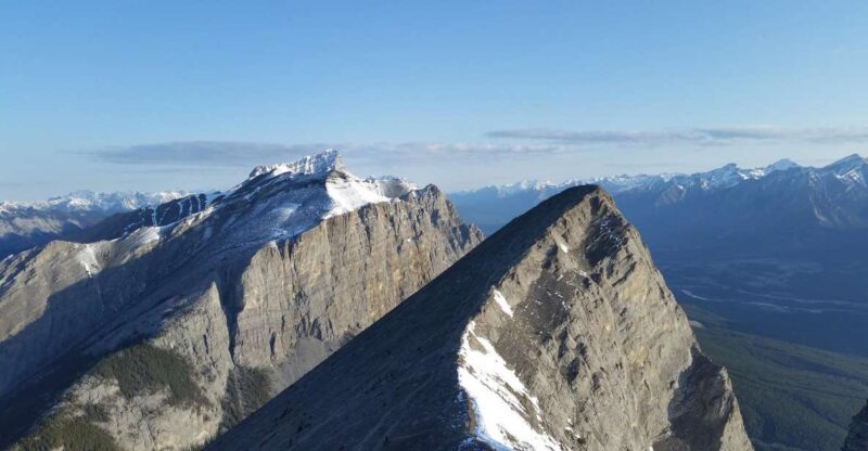 Banff: Bear Country Hiking Tour - Full Day Hike /5hrs - Key Points
