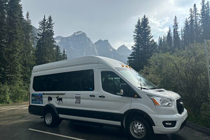 Banff/Canmore Shuttle to Moraine Lake and Lake Louise(1.5h each) - Transportation & Group Dynamics