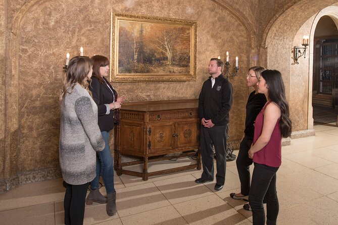 Banff Food Tour: Eat the Castle - Tastings and Pairings