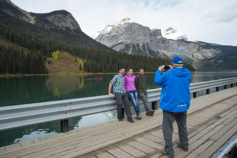 Banff: Grizzly Bear Refuge Tour With Lunch - Key Points
