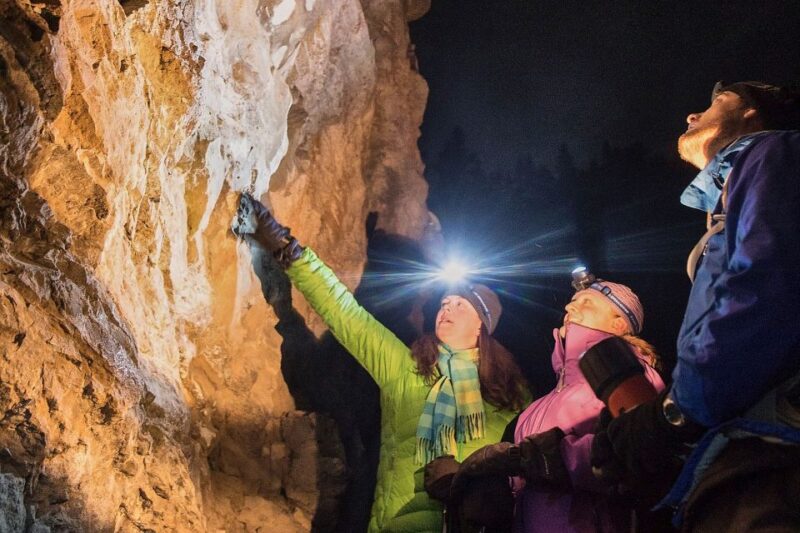 Banff: Johnston Canyon Evening Icewalk - Experience Highlights