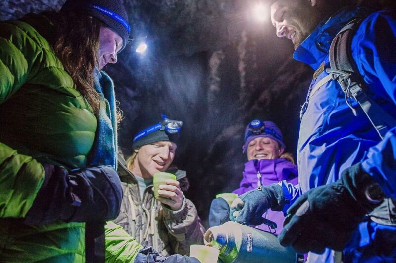 Banff: Johnston Canyon Evening Icewalk - Participant Information