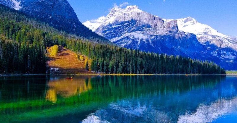 Banff: Lake Louise, Moraine Lake, and Emerald Lake Tour - Key Points