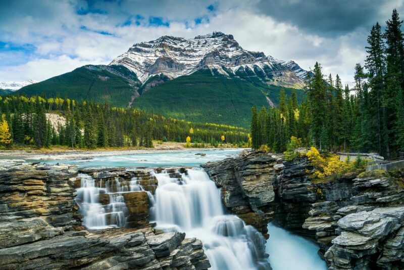 Banff: Lake Louise, Moraine Lake, and Emerald Lake Tour - Emerald Lake