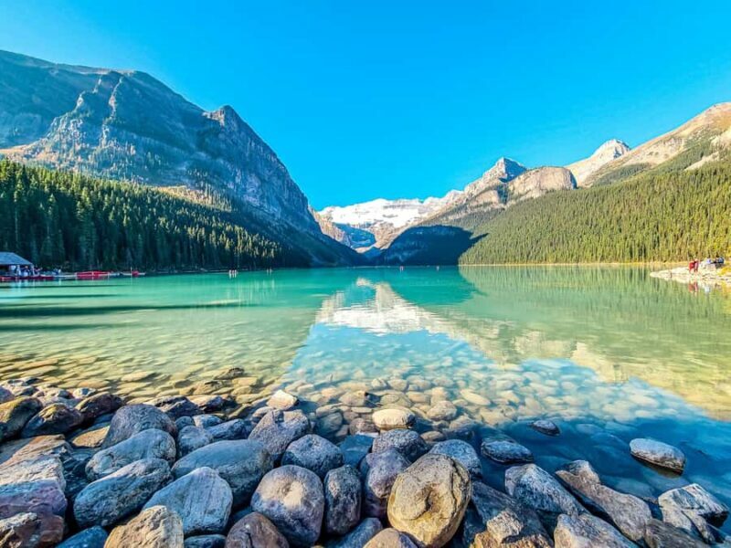 Banff: Lake Louise,Moraine, Minnewanka, Emerald Lake & Banff - A Closer Look at the Tour Experience