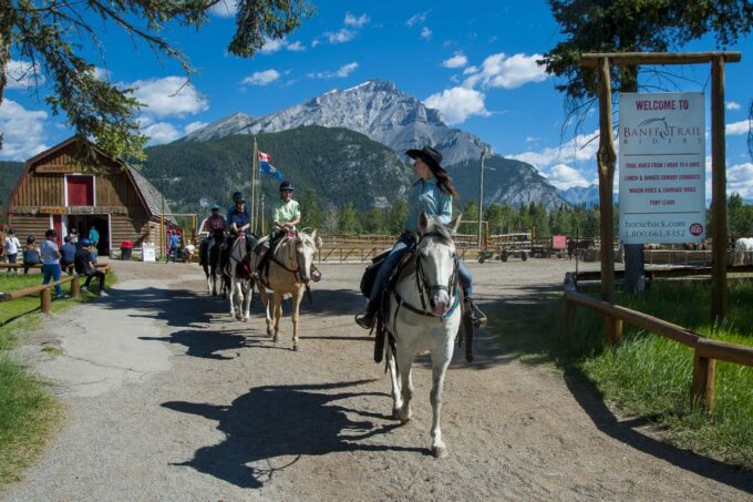 Banff National Park: 2-Hour Sundance Loop Horseback Ride - Meeting Point and Directions