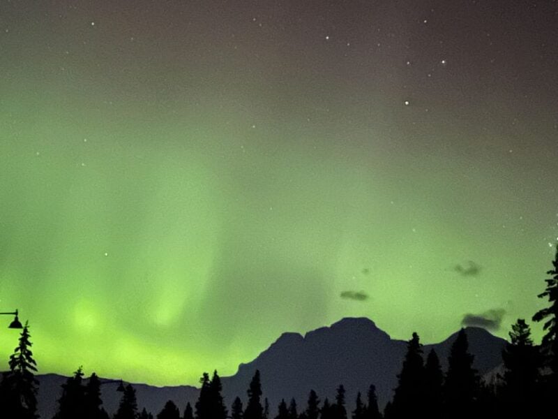 Banff: Sunset and Stars Evening Walking Tour - Professional Mountain Guides
