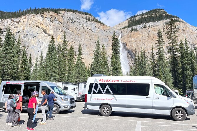 Banff to Calgary YYC Airport (Shared Shuttle Bus) - Traveler Reviews