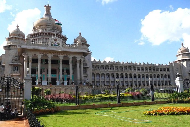 Bangalore City Tour (Lunch, Pick up & Drop at Hotel) - Booking Confirmation