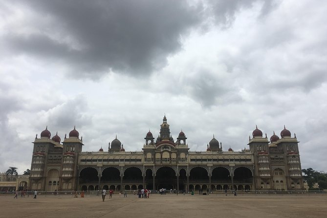 Bangalore - Full Day Private Excursion Tour to Mysore With Lunch - Tour Accessibility