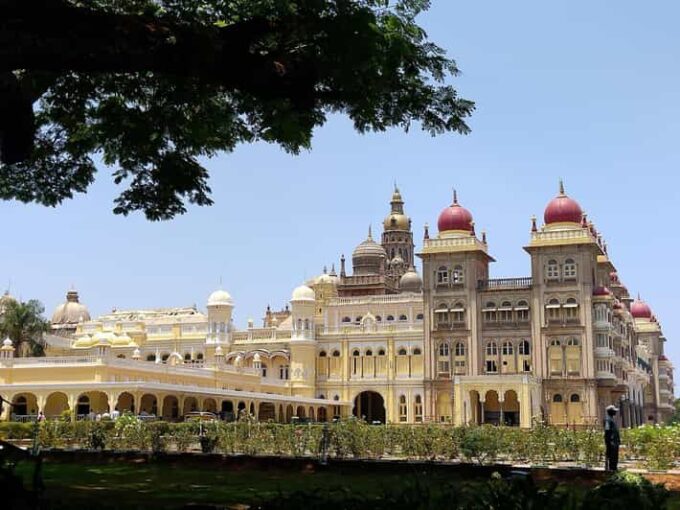 Bangalore: Mysore Full-Day Private Tour With Guide and Lunch - Pickup and Return