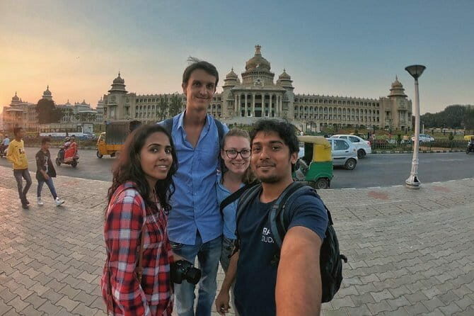 Bangalore Private City Car Tour with Guide and Lunch - The Sum Up