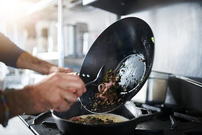 Bangalore: Traditional Cooking Classes & Dinner With Chef Family - Class Details and Inclusions