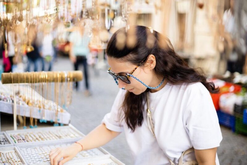 Bangalore's Historic Core: Palaces, Markets, and Temples - KR Market