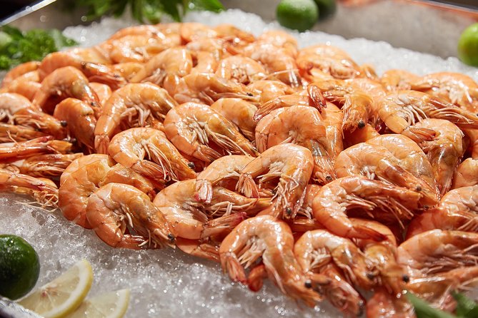 Bangkok: 2-Hour Dinner Cruise on the Chao Phraya Princess - Live Entertainment and Ambiance
