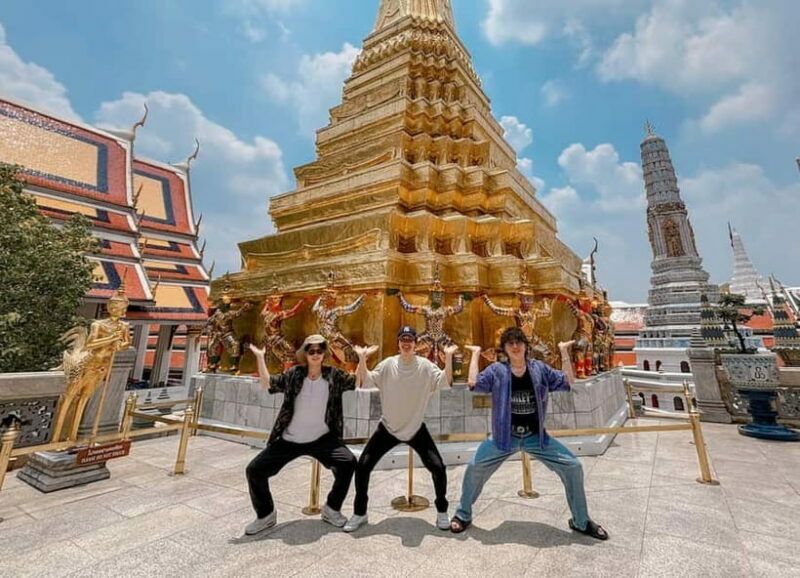Bangkok: 2 Hours Grand Palace & Wat Pho Private Tour - Practical Tips & Considerations