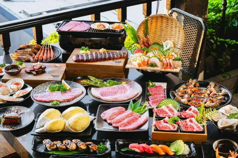 Bangkok: About Beef Lava Grill Buffet Package - The Dining Experience