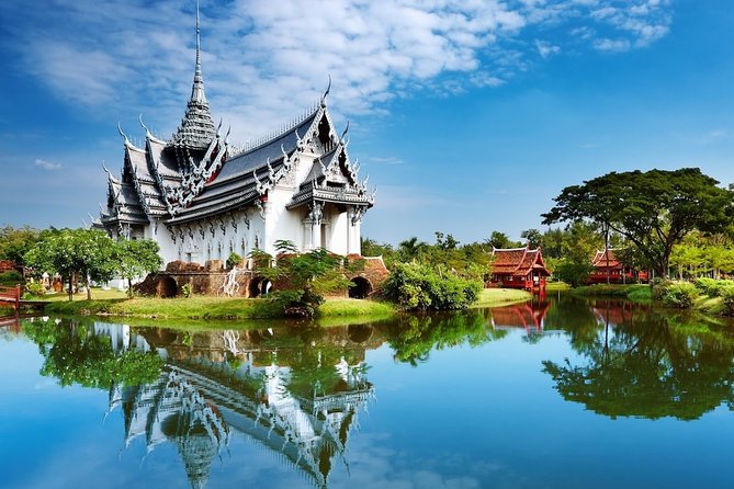 Bangkok Airport Transfers: Bangkok City to Bangkok Airport BKK in Business Car - Service Overview