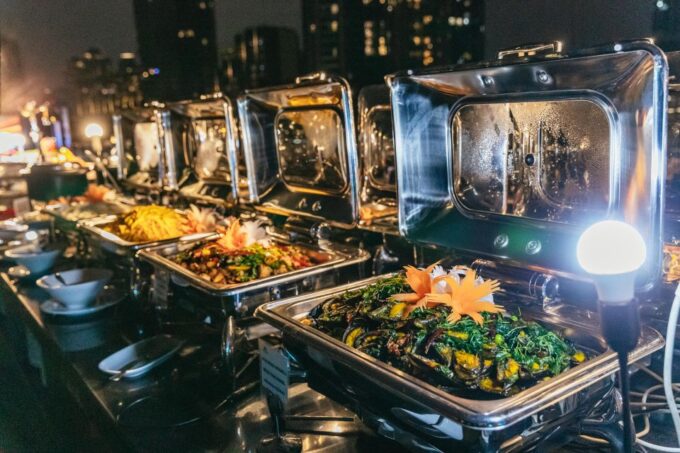 Bangkok: Alangka Luxury Buffet Dinner Cruise With Live Music - Booking and Reservation Details