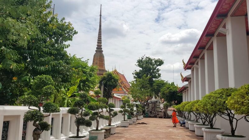 Bangkok: Amazing Bangkok City & Temple Tour With Local Guide - Temple of the Golden Buddha